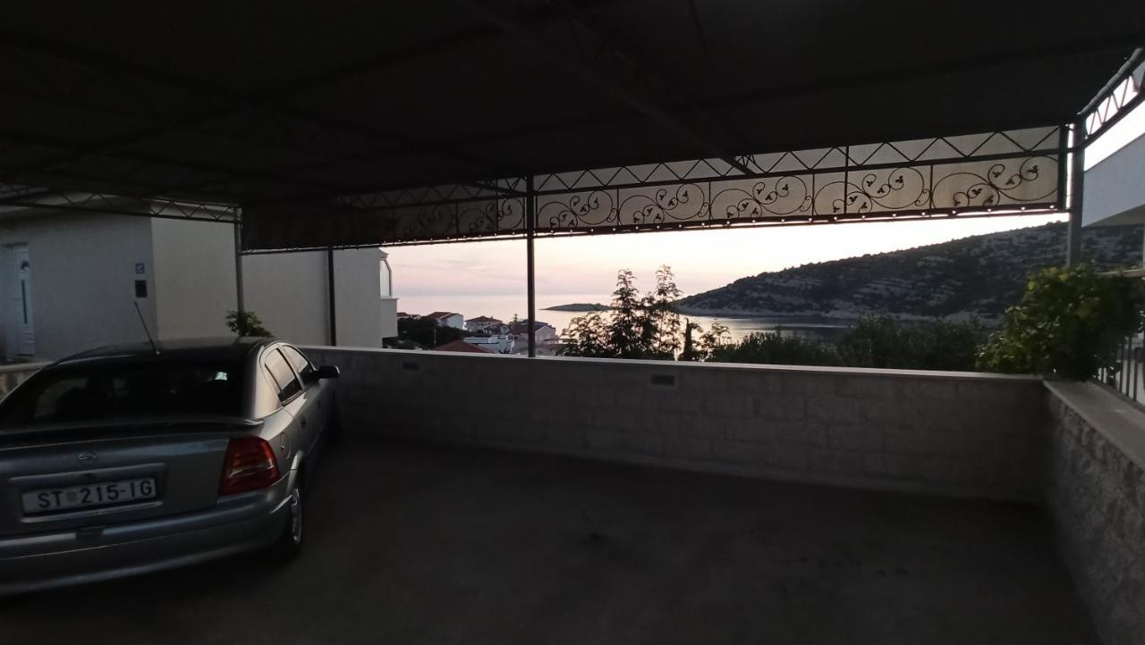 Jakopovic Apartments Rogoznica  Esterno foto